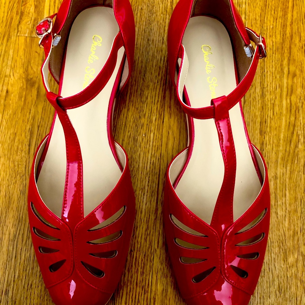 Charlie Stone women’s shoes red patten leather Firenze size 40 uk or 9 USA